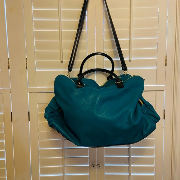 Big Buddha Large Teal and Black Duffle Bag with Gold Hardware NWOT - Picture 2 of 16